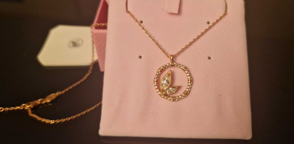 Колие Swarovski Dellium