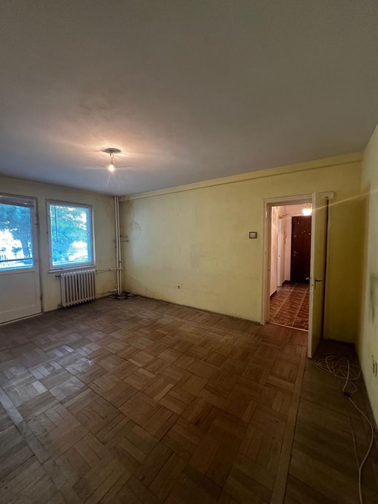 Inchiriez apt 3 camere GOL - Ferdinand