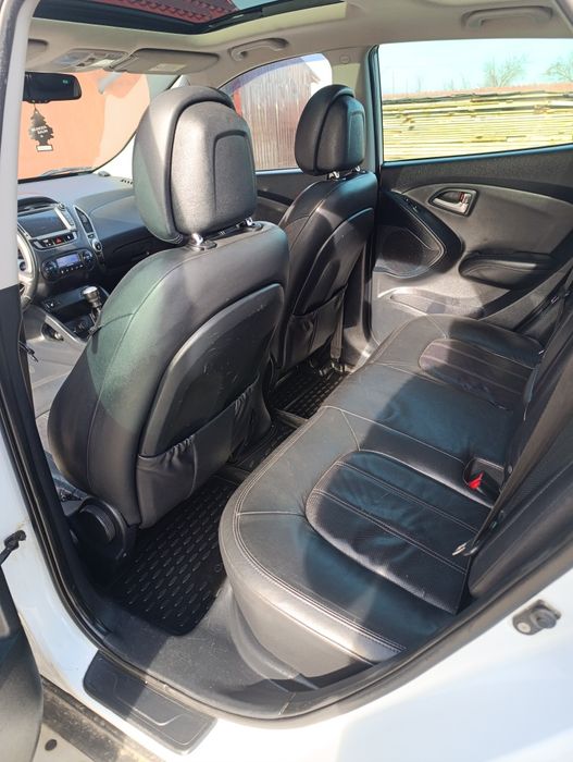 VÂND HYUNDAI iX-35 2011 2.0 diesel 184 CP