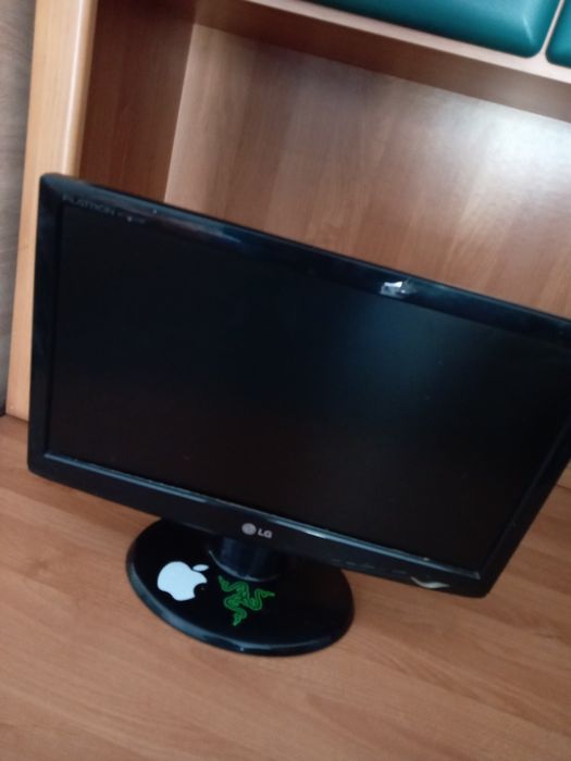Vând Monitor LG stare bună
