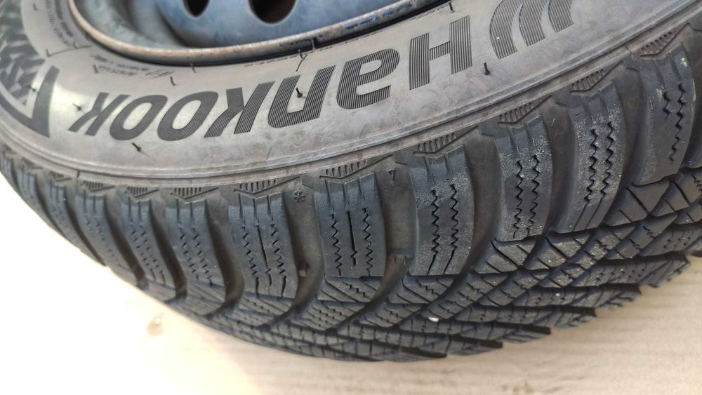 Anvelope iarna hankook Winter i*cept RS3 185 60 r14 2023 cu jante oțel