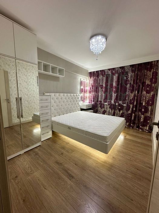 Ц-6 . На небе. .  3комн. С отличныйм ремонтом 70м2