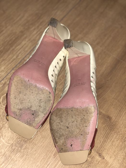 Pantofi Vintage de lac cu catarama 37