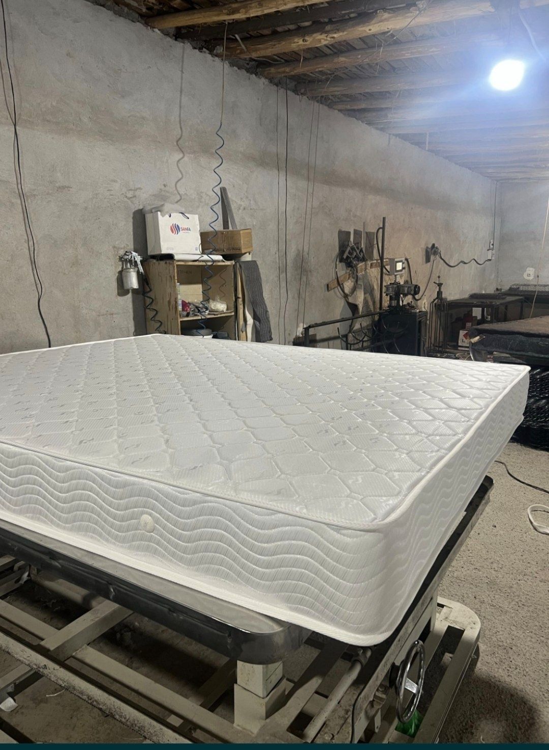 Matras ishlab chiqazamiz 1 qo'l oling