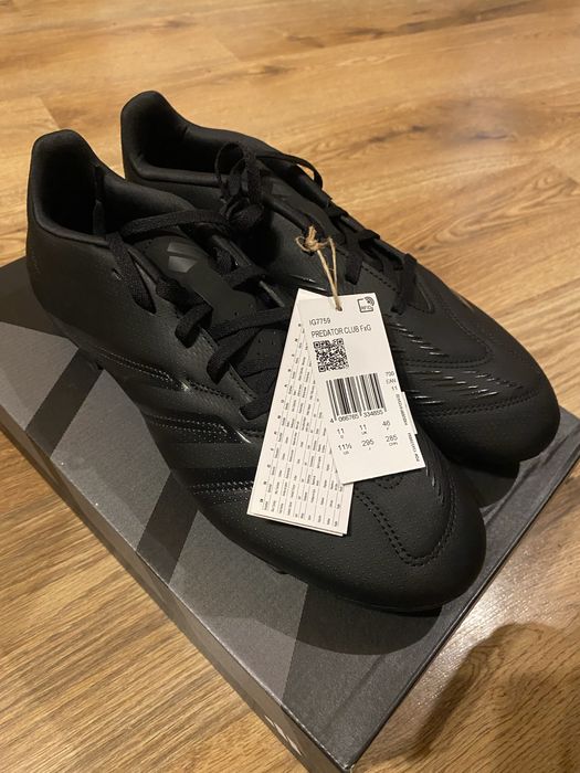 Нови Бутонки Adidas Predator club FxG