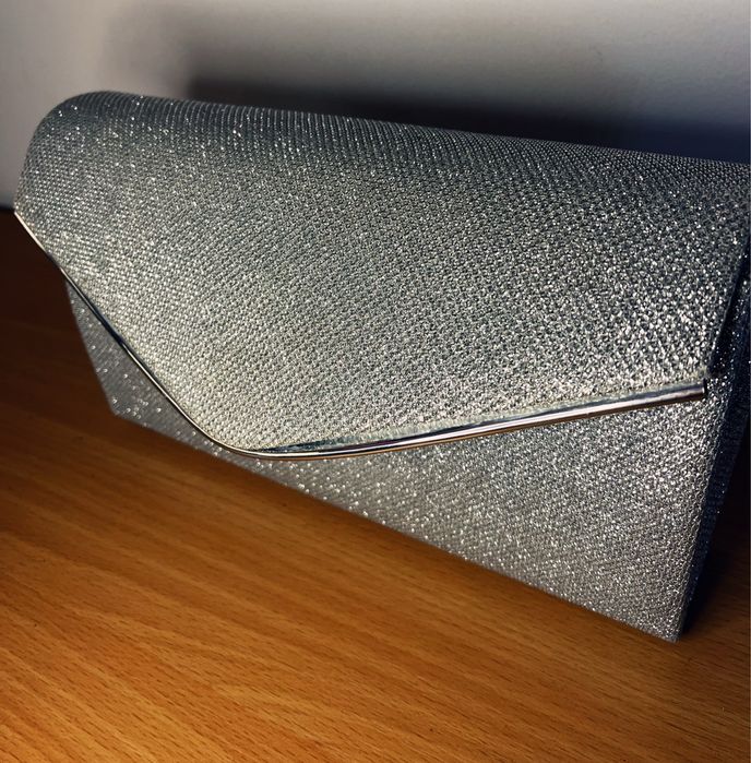 Продавам дамски чанти