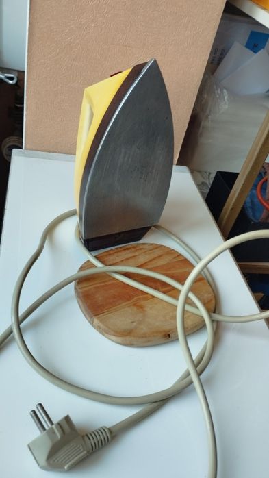 Утюг советский, знак качества, ГОСТ