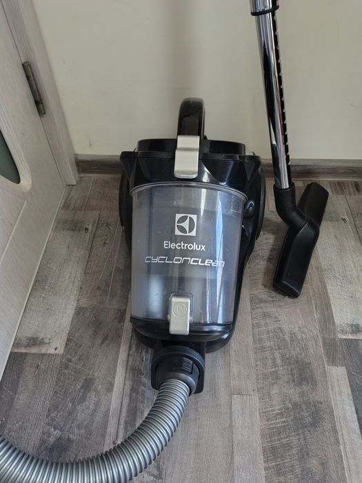 Прахосмукачка Electrolux