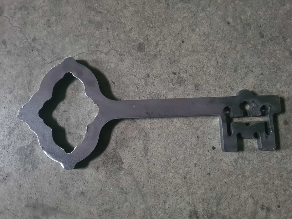Метален ключ 10 мм