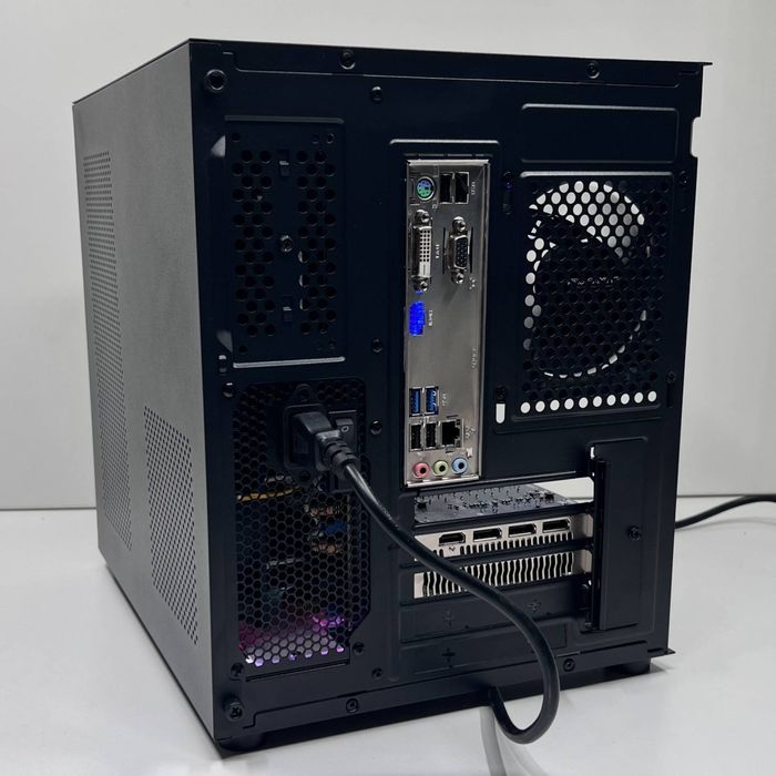 PC Gaming i5 8500 | RX 580 8gb | H310 | DDR4 16gb | SSD 512gb | HDD