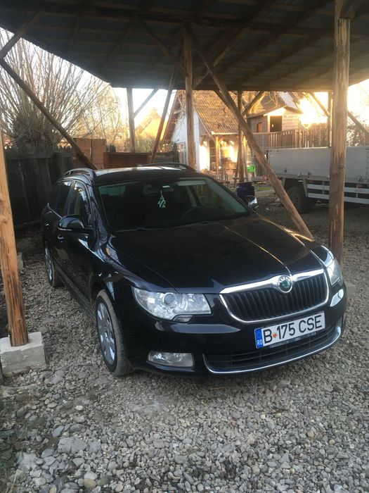 Autoturism Skoda Superb. 2012 decembrie.. stare buna. ângrijita al doi