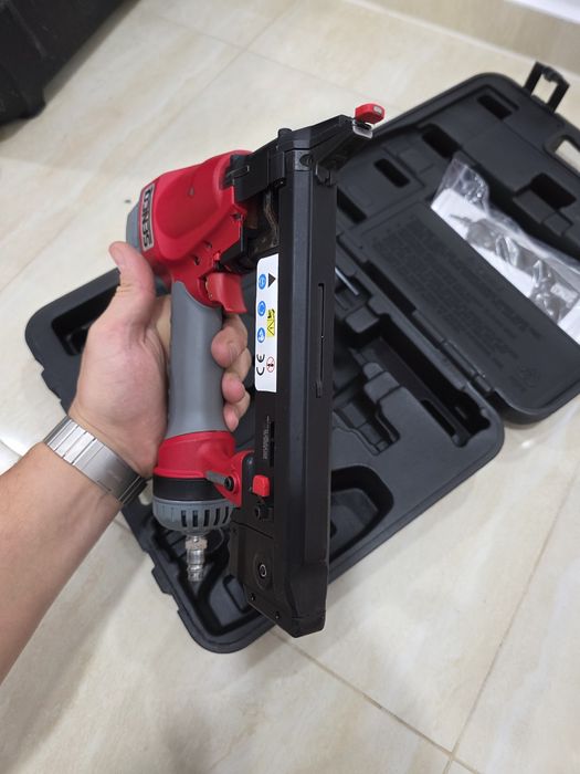 Pistol cuie SENCO pneumatic SLS 18MG