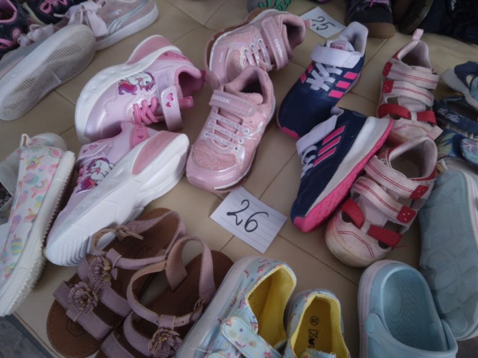 Adidași  import  fete 24/25 și 26