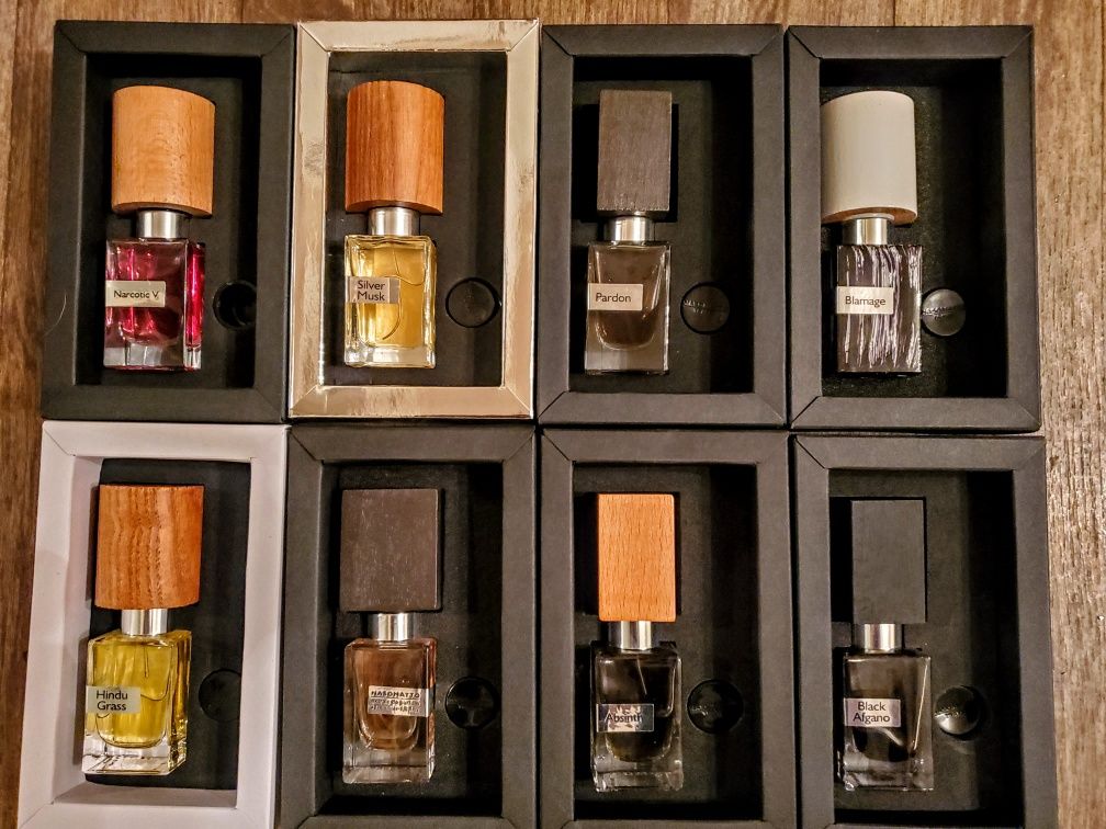 Оригинални маргови парфюми на половин цена с лек дефект