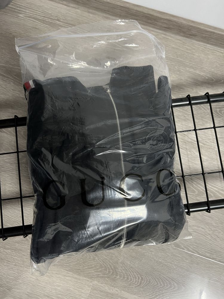 Trening GUCCI super calitate