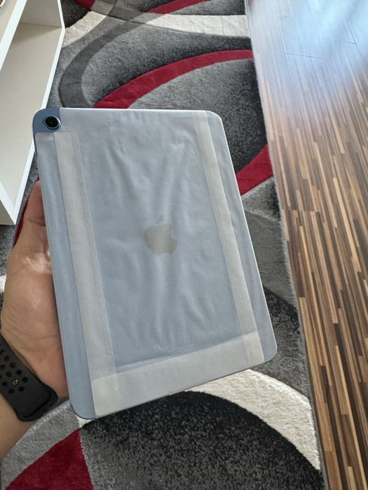 iPad 11th Gen, Wi-FI, Blue, 128Gb, iOS 18.7, la cutie, ca NOUA
