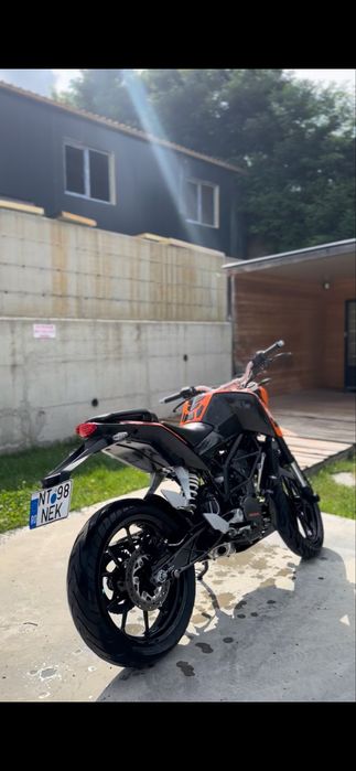 Vand / schimb ktm duke 125 2011