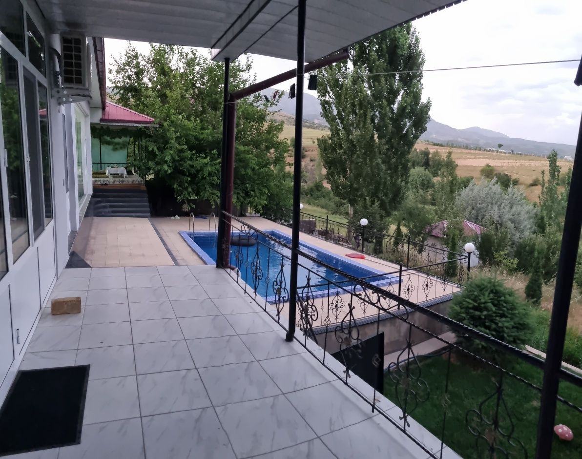 Dacha oq tosh Xondoyliq