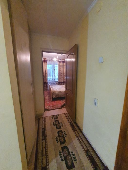 Агентства  сдает 1 комн кв в районе  площади. 2комн 10 000тг. Wi Fi/