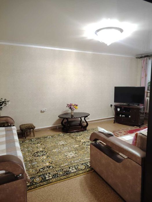 Продам 3-х квартиру 2 "кирпич" 69 кв.м 1/2 ул.Янушкевича д.80