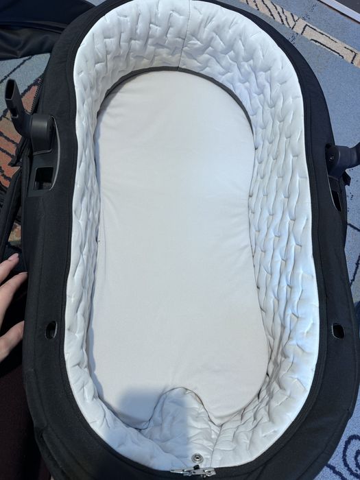 Caruț stokke V 6 cu capotina XXL 2 în 1