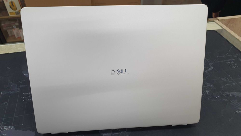 New yeng noutbook AMERIKA