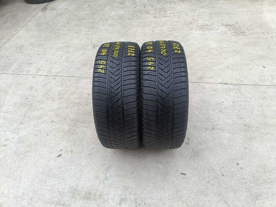 Doua anvelope iarna 245 40 20 pirelli sottozero 3 run flat 6,5 mm 2723