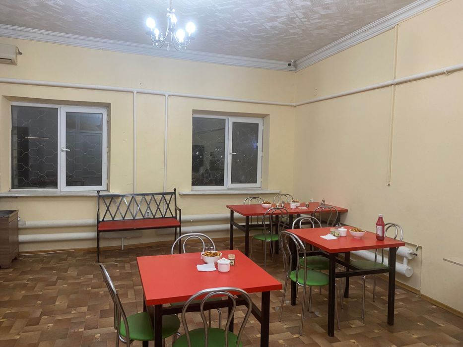 Продам столы со стульями