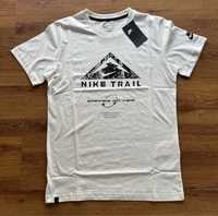 Мъжка,памучна,бяла тениска Nike Trail