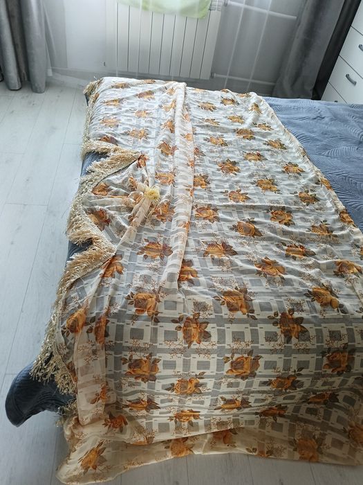 Тюль для кухни в отличном состоянии