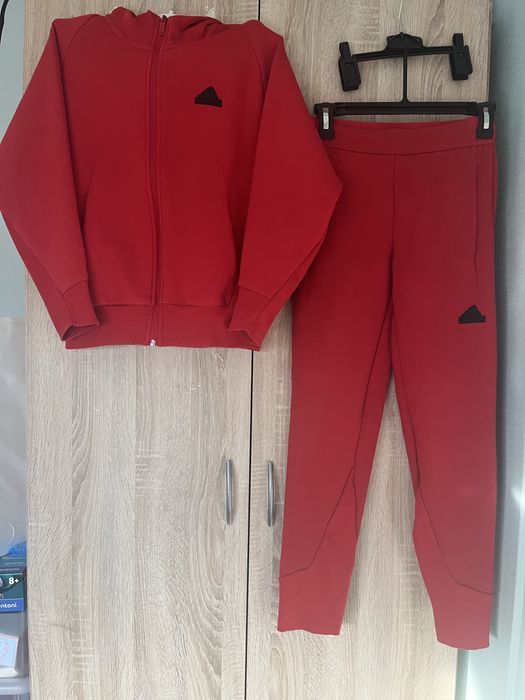 Adidas ZNE комплект, Zara яке/риза