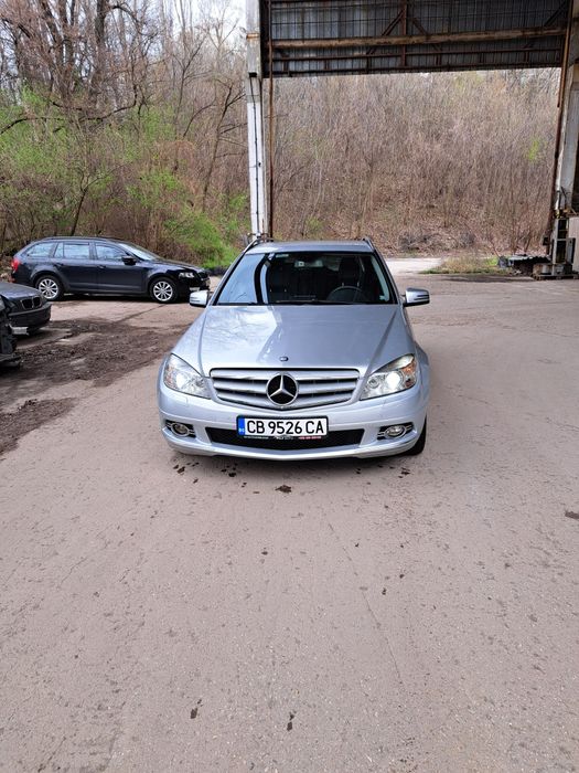 Продавам мерцедес c320 avantgarde