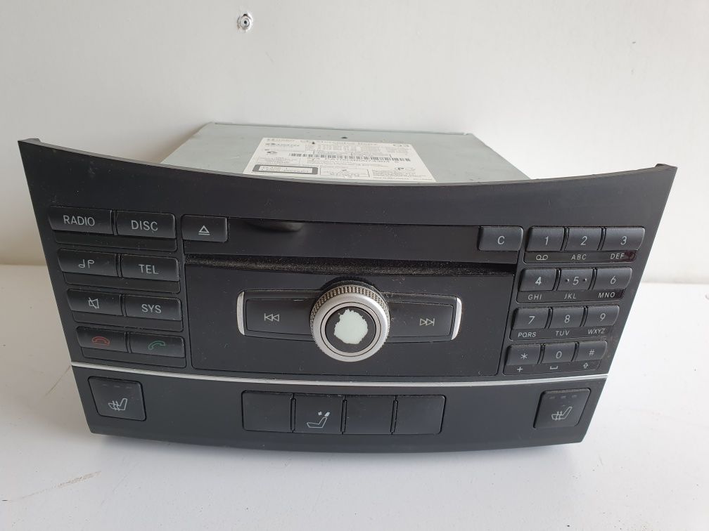 Unitatea radio completă Mercedes E Klasse W212, A2129060201 A21290104