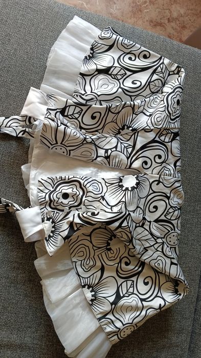 Платье шикарное на девочку