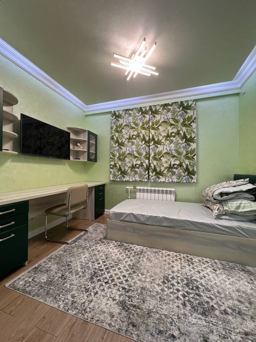 Аренда Парк Бобур 3 ком 2 этаж 4 этажка все ест фото реално срочно