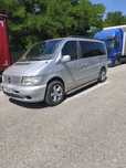 Mercedes v class