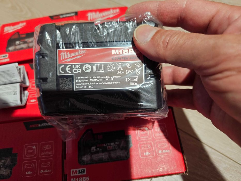 Baterie MILWAUKEE 5Ah nou originala