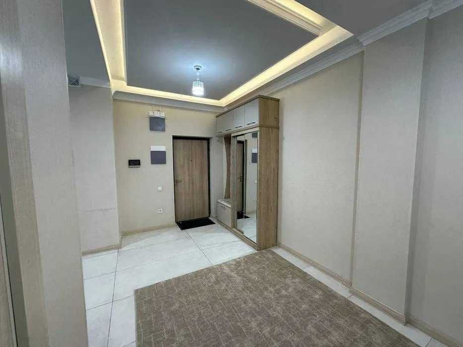 Шахристан метро срочно 2-к. квартира 54 м² евроремонт, Chinobod Plaza`