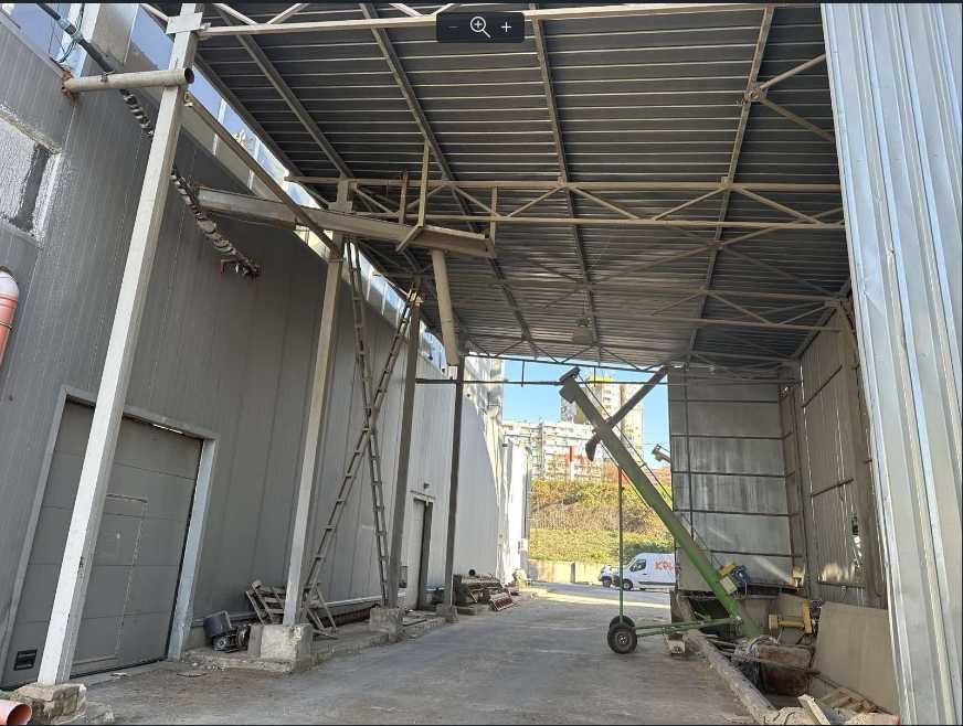 Дава се под наем Склад в Варна, Северна промишлена зона - 1200 кв.м за 5400 € - Снимка #9