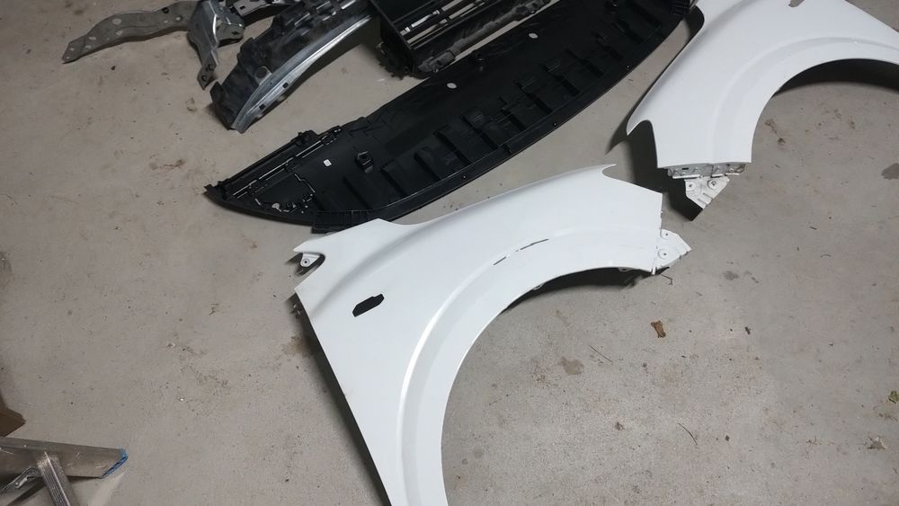 Bara fata Logan 3 ,trager , volet ,traversa etc.