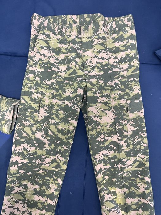 Продам военую форму