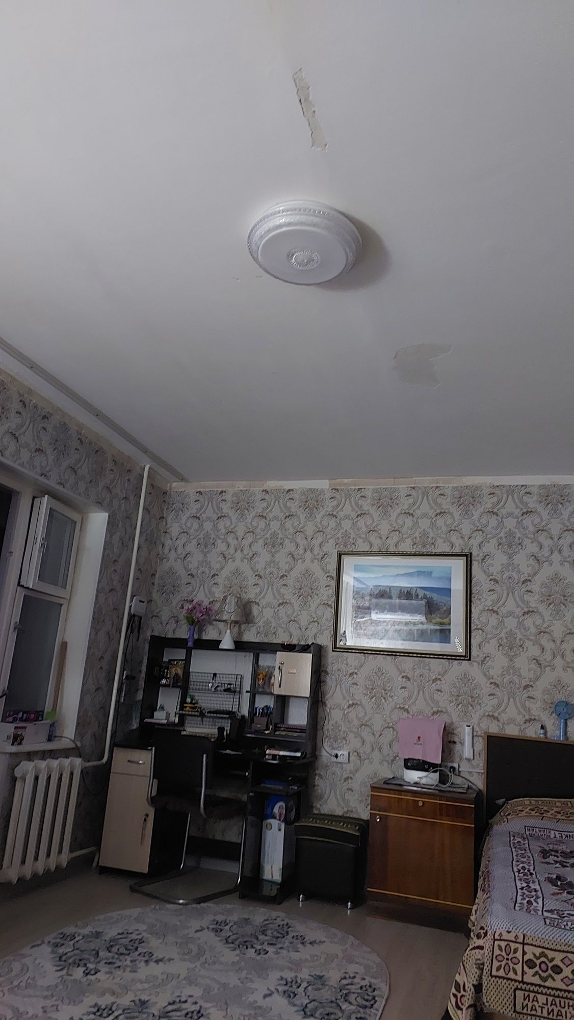 Продаётся плафон "таблетка" в 3-х световых тонах (матовый, светло-кори