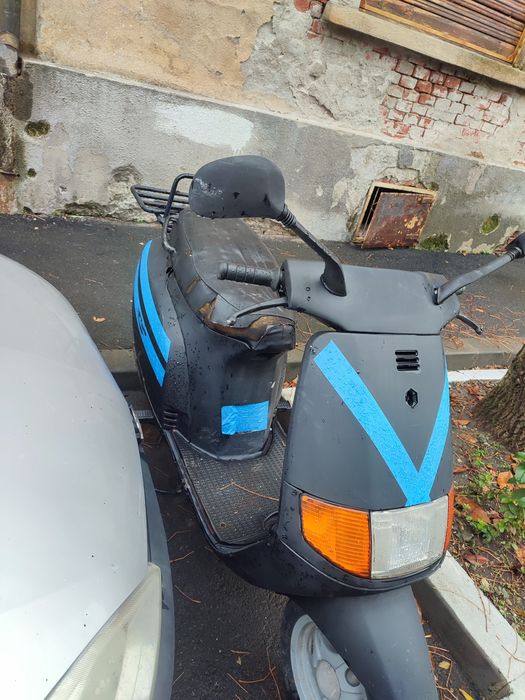 Vând sau schimb cu scuter de 49