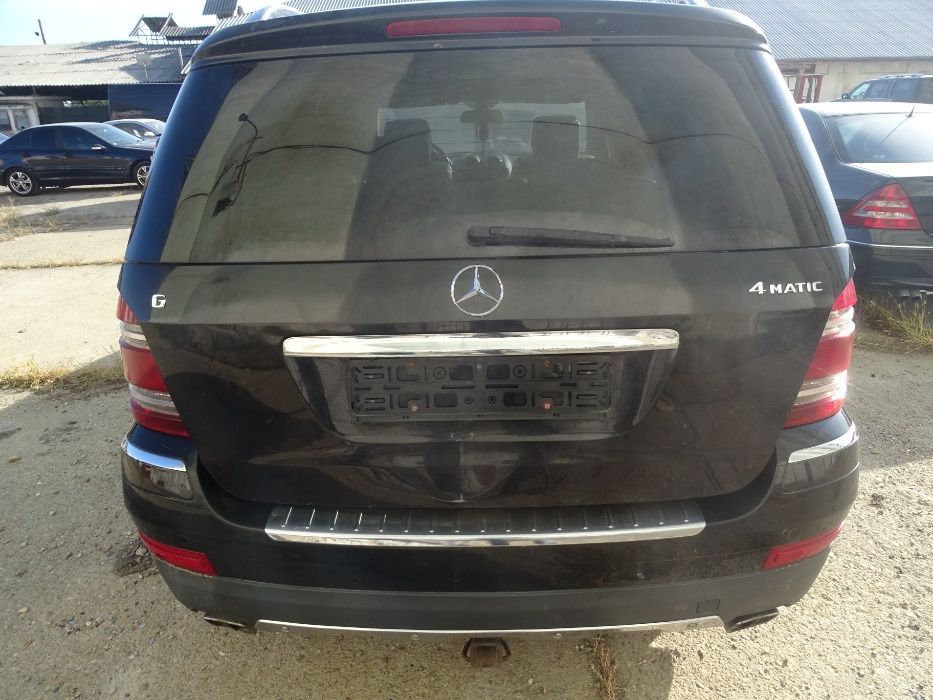 dezmembrez mercedes gl320 gl420 gl500 gl550 x164 4matic 2008 2007