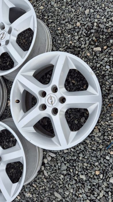 Оригинални джанти Опел 5/110 Ope Astra H l 5x110