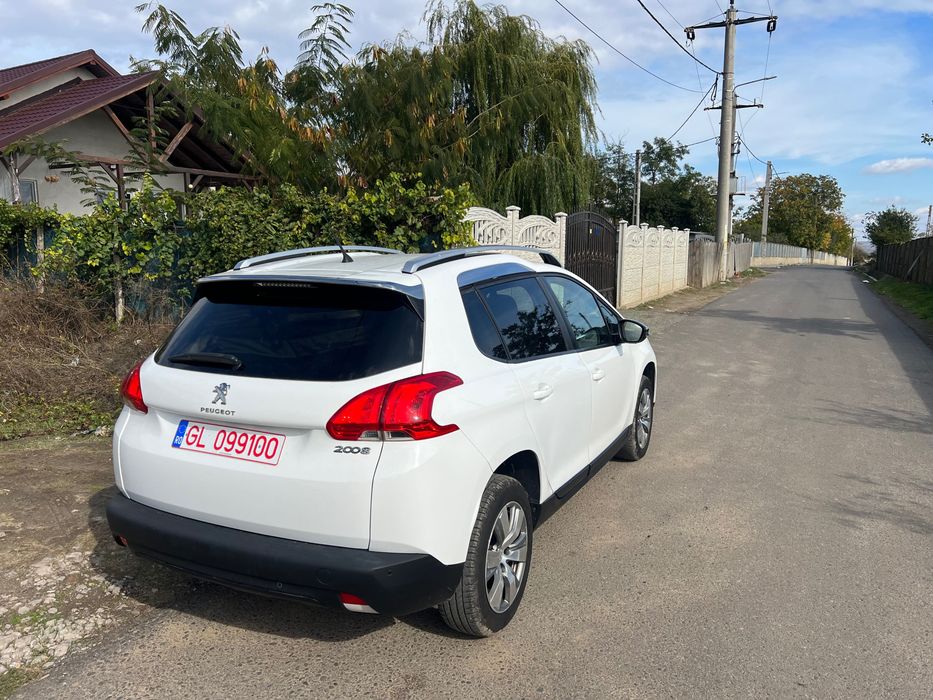 Peugeot 2016 1.2 benzină