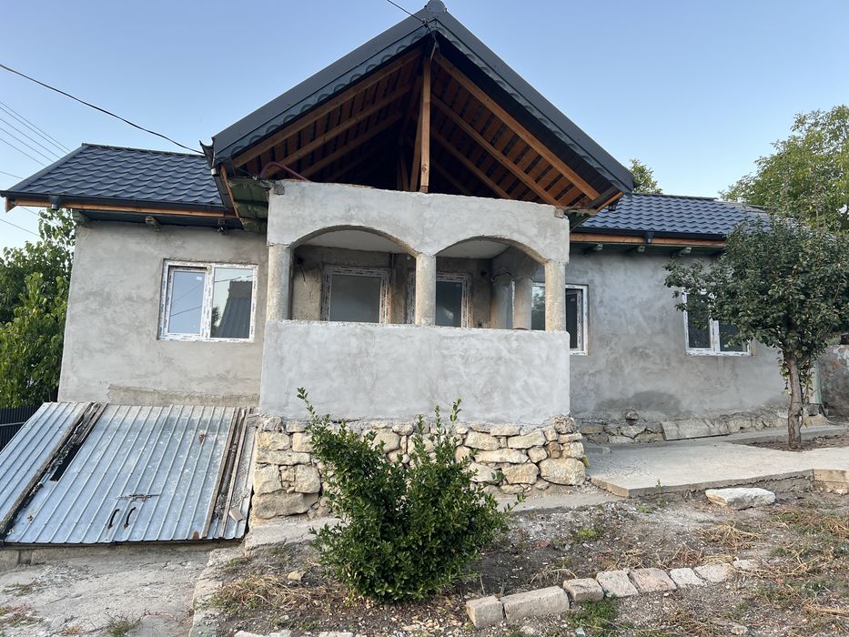 Vând casa localitatea Fințești , Buzău