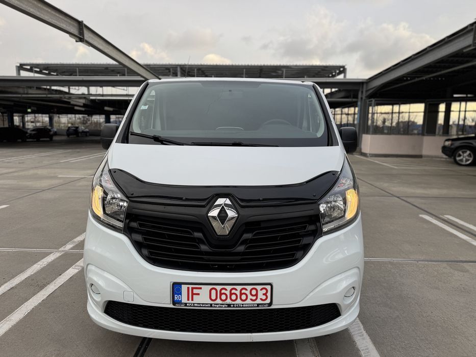 Renault Trafic model Long L2H1 /9 Locuri