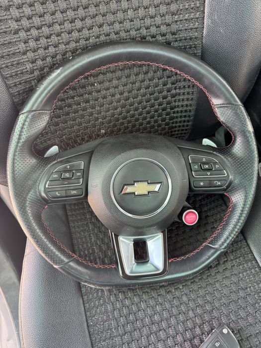 Porsche rul sotiladi….