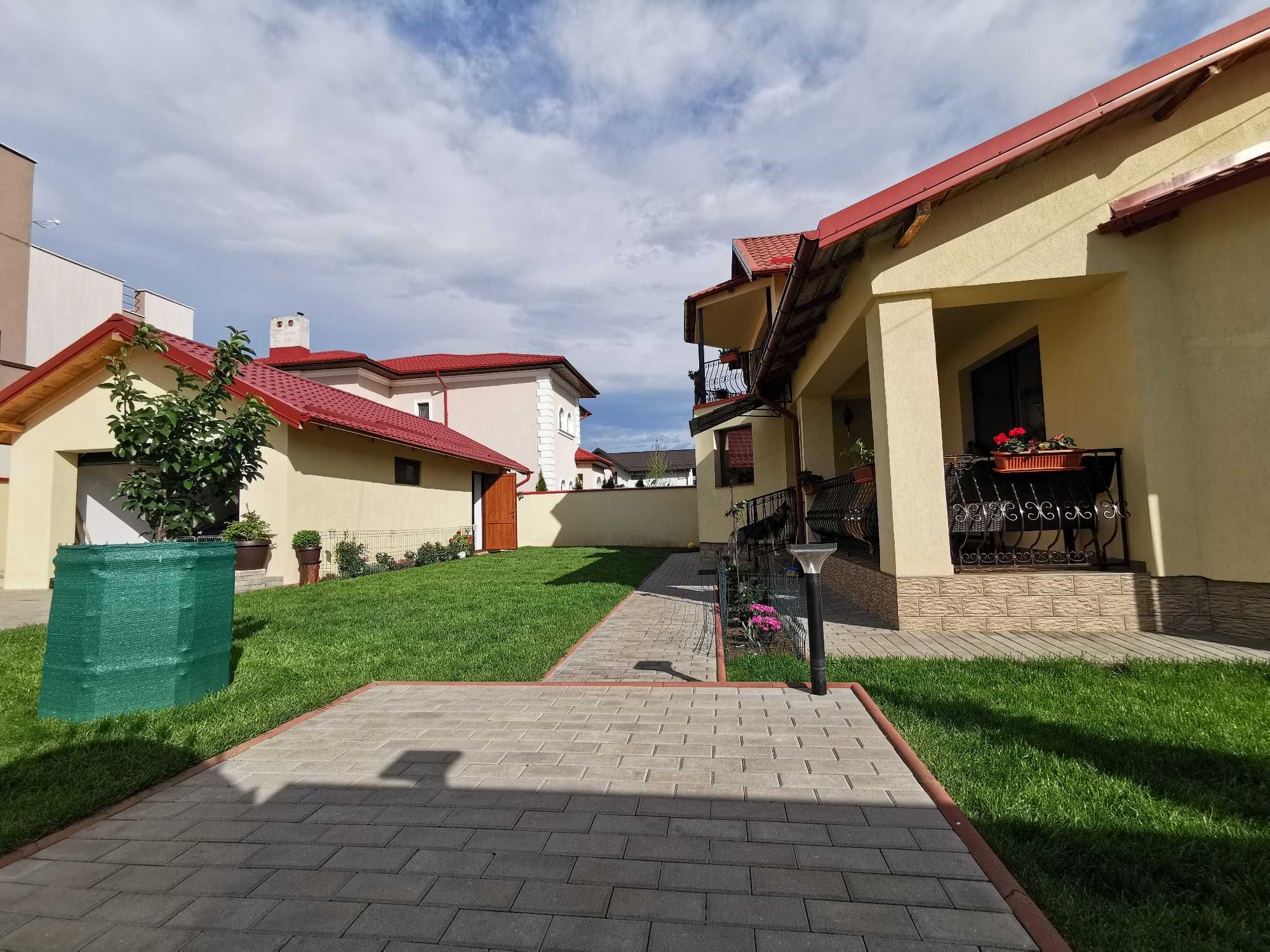 Vila Paulesti, 144 m2 utili, 500 m2 teren, proprietar, strada privata